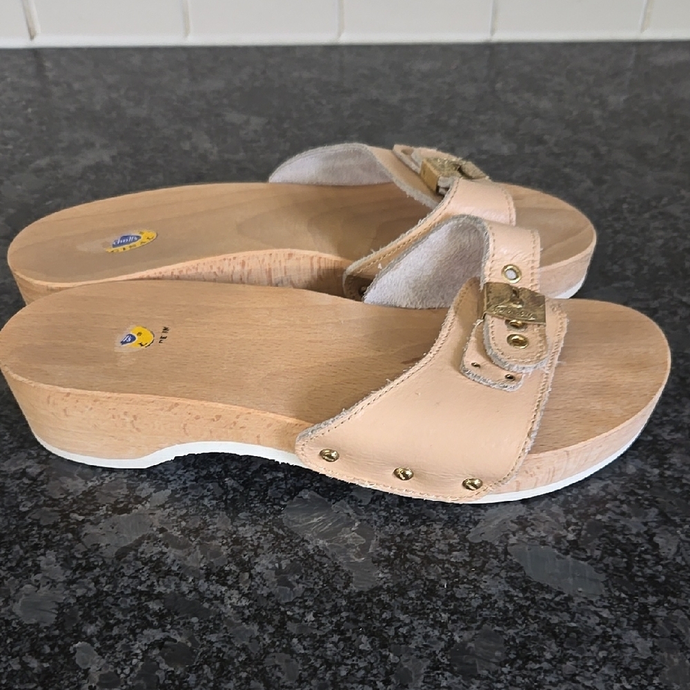Dr. Scholl's Size 8 Original Wood Base Tan Leather Slide Sandals